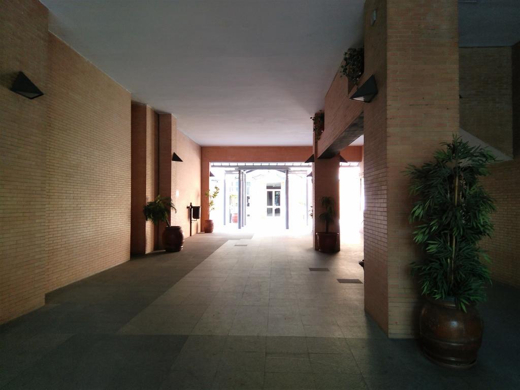 Apartamento Buhaira Sevilla Exterior foto