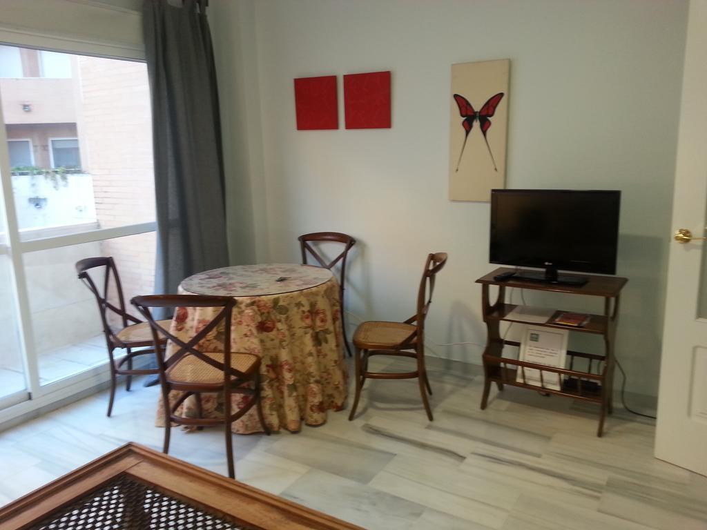 Apartamento Buhaira Sevilla Exterior foto