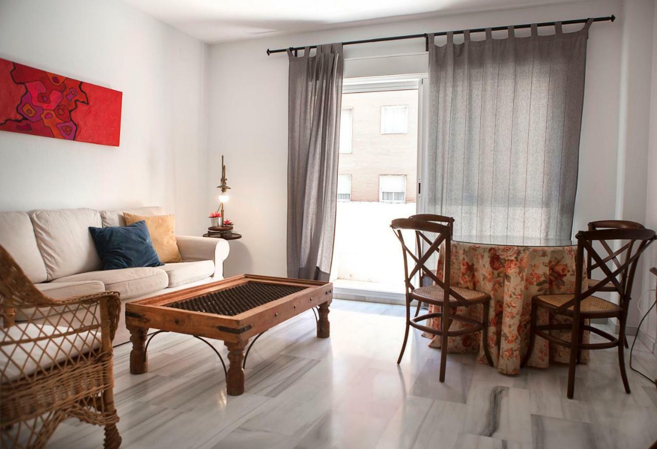 Apartamento Buhaira Sevilla Exterior foto