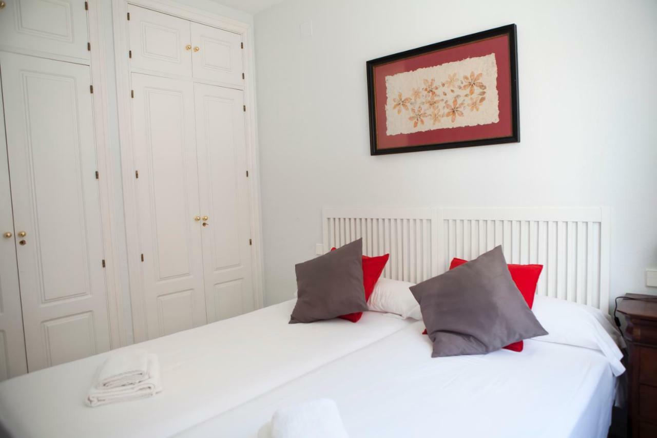 Apartamento Buhaira Sevilla Exterior foto